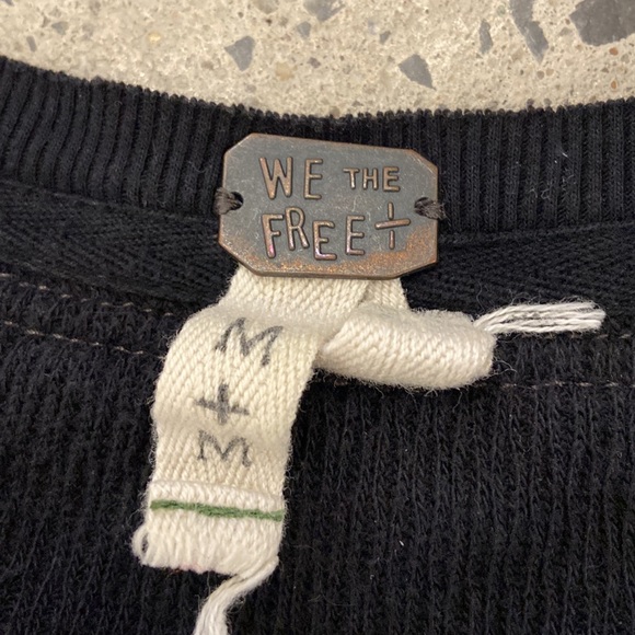 Free People sweater size medium - Picture 7 of 9